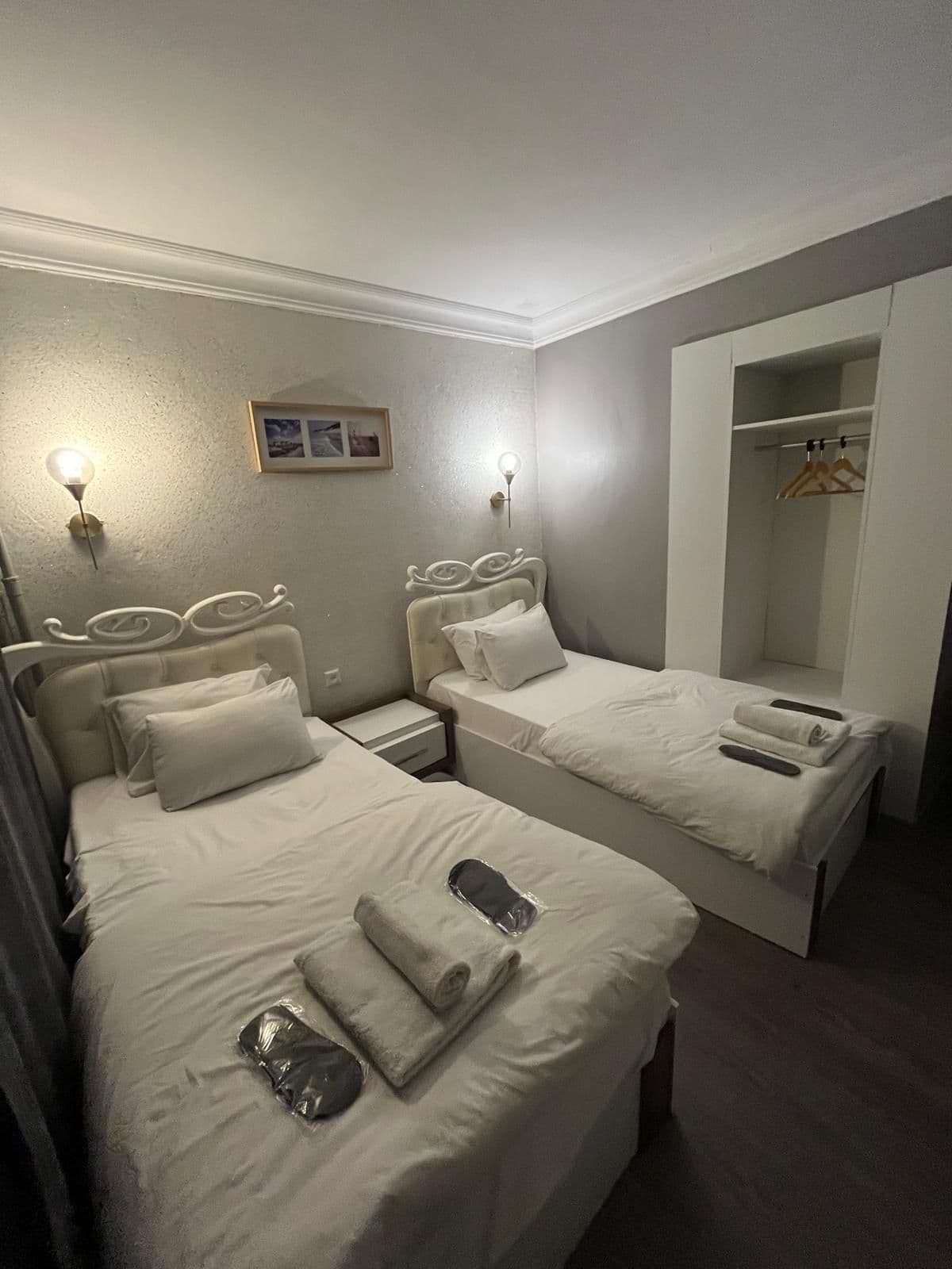 Şahlan Otel Modern Lobi ve Resepsiyon Alanı