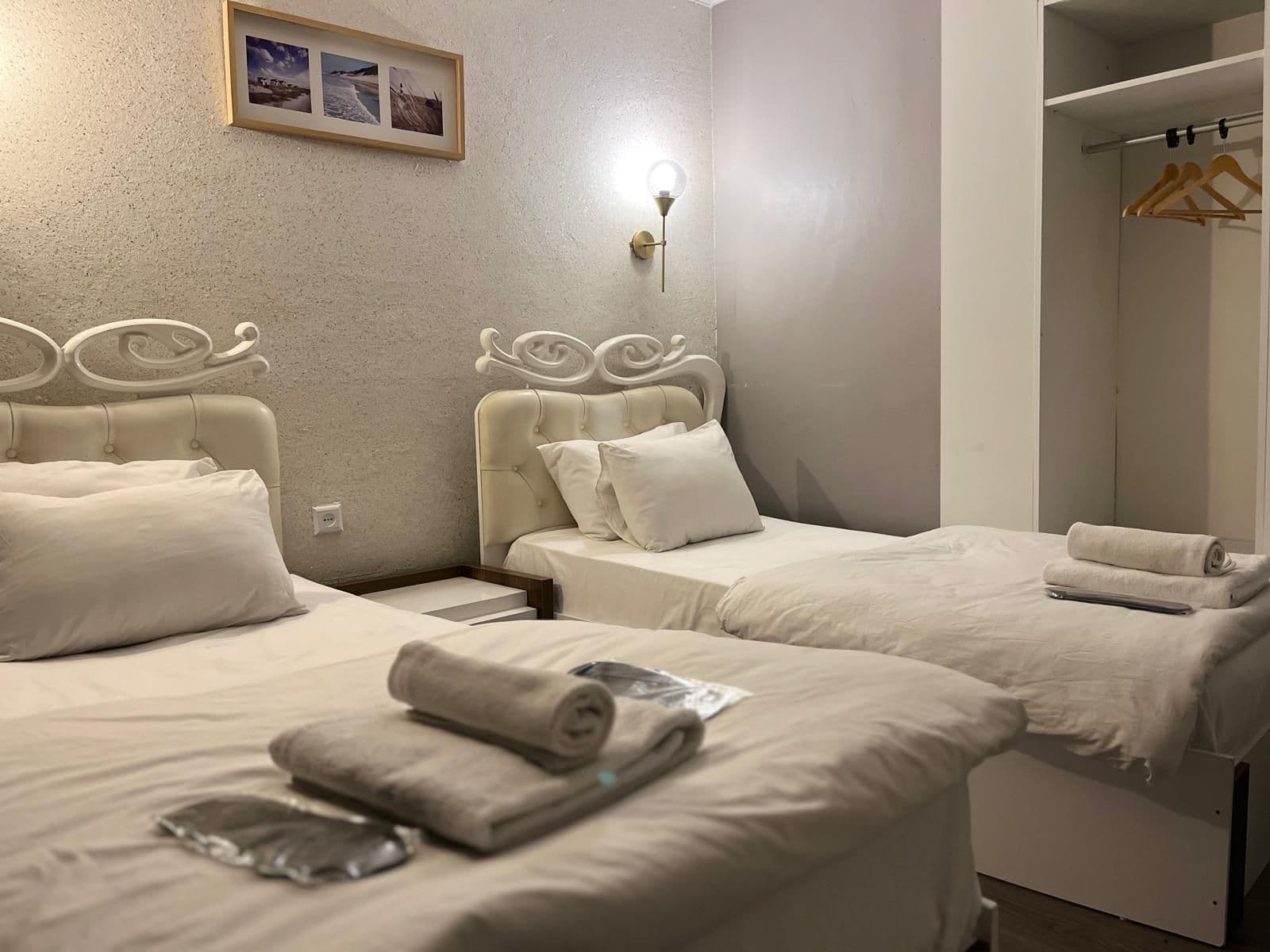 Şahlan Otel Konforlu Çift Kişilik Oda